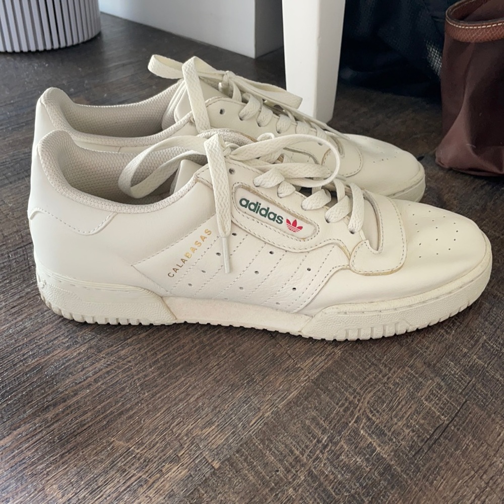 Adidas Yeezy Powerphase Calabasas white